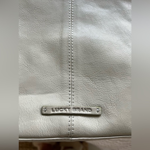 Lucky Brand Adyn Hobo - Soft sage green - Picture 3 of 10